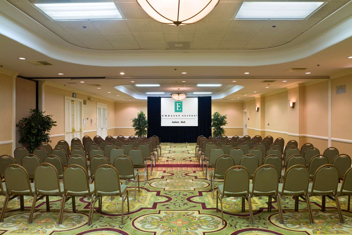 Embassy Suites by Hilton Anaheim North