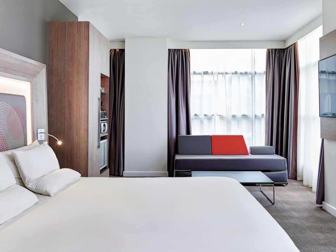 Novotel London Heathrow Airport T1 T2 and T3