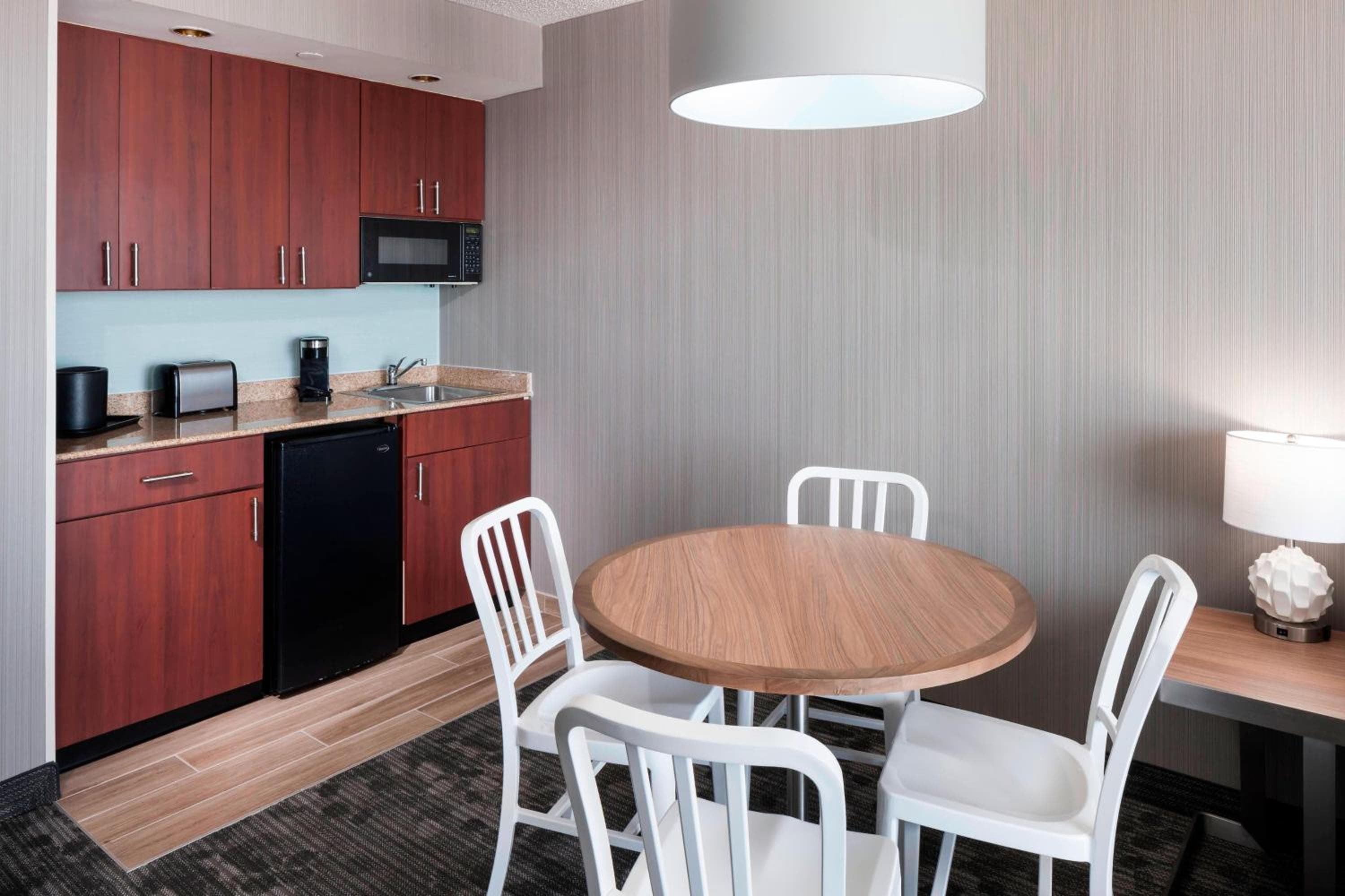 Courtyard by Marriott Virginia Beach Oceanfront/South