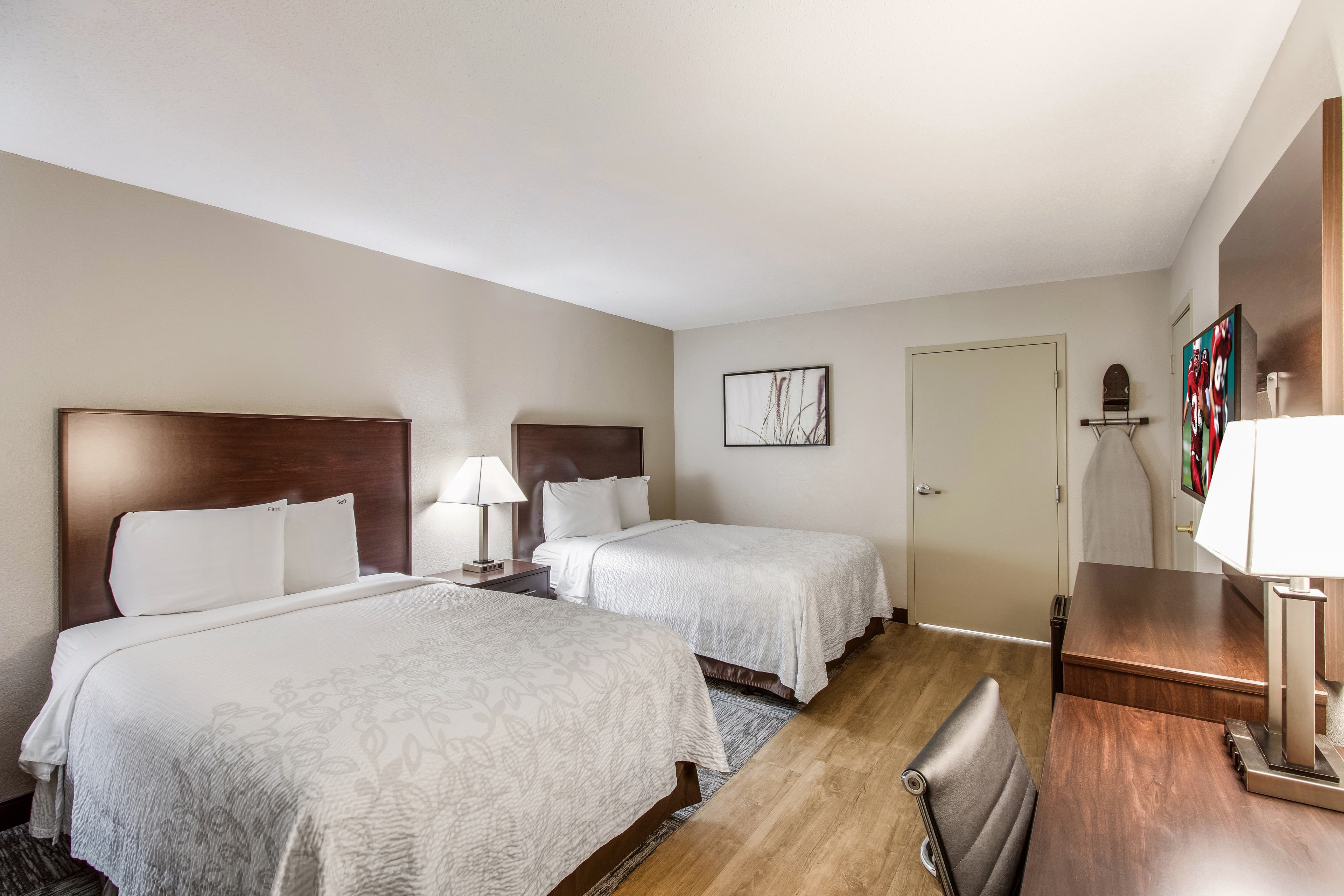 Red Roof PLUS Brooklyn - Flatbush Ave