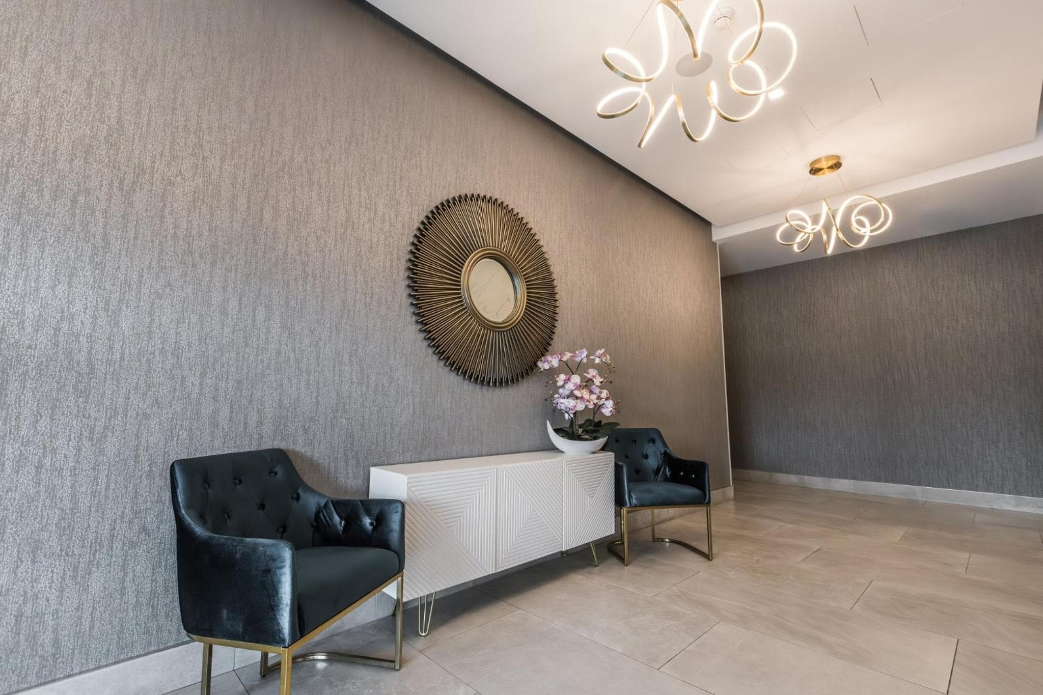 Holiday Inn Express & Suites - Toronto Airport South, an IHG Hotel