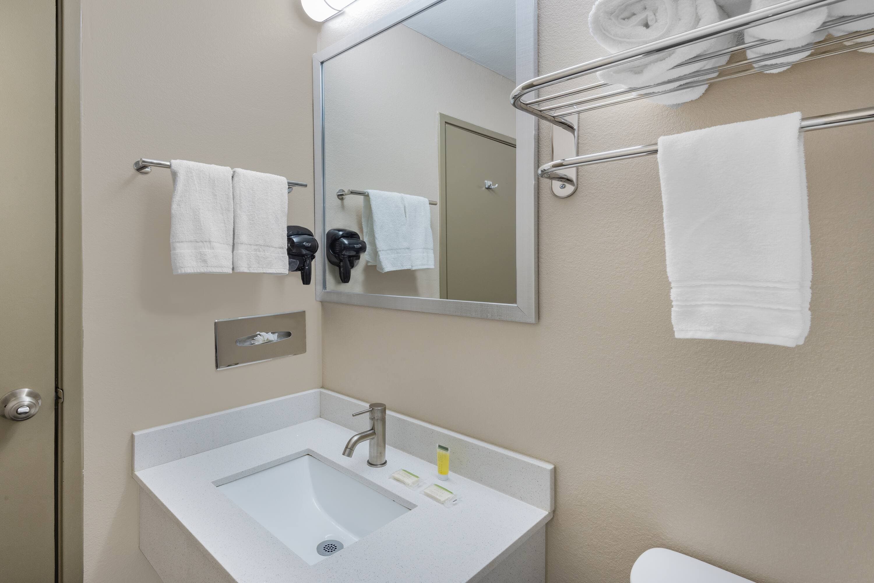 Super 8 by Wyndham Charlottesville