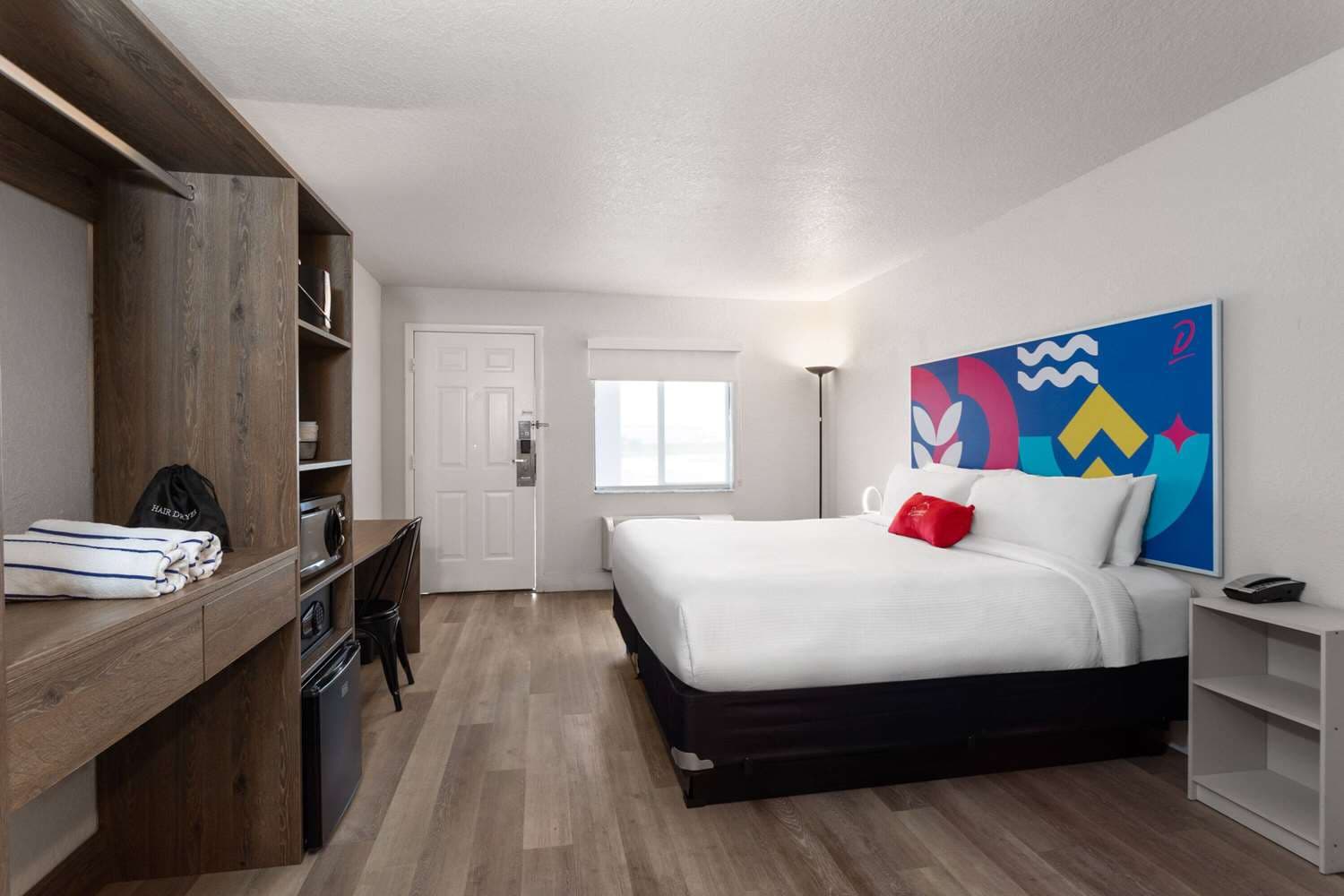 Howard Johnson by Wyndham Orlando Lake Buena Vista South