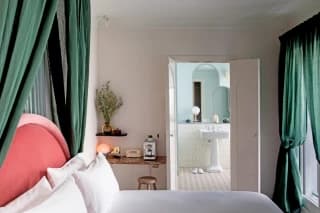 Early check in hotels